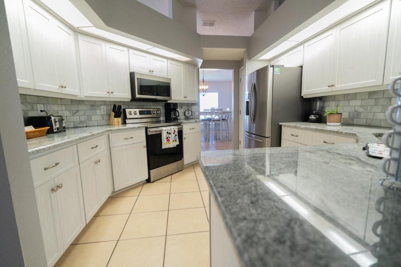 Spacious 4-Bedroom 2-Bath Abode ウィンターヘイブン エクステリア 写真